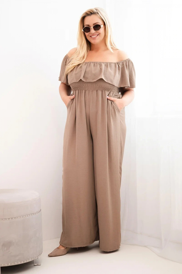 ámsky overal plus size s volánom a krátkym rukávom 2608