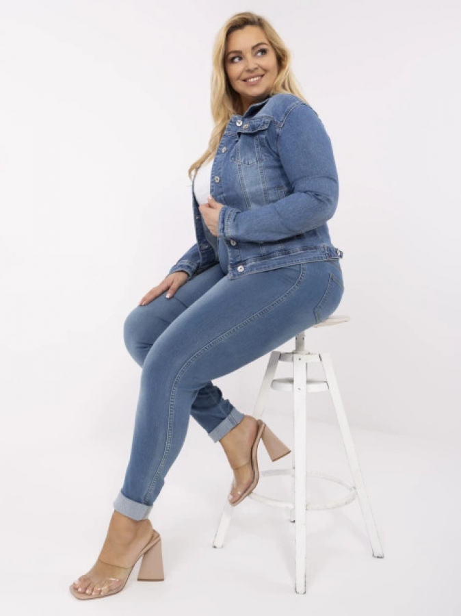 Modrá džínsová bunda plus size s vreckami